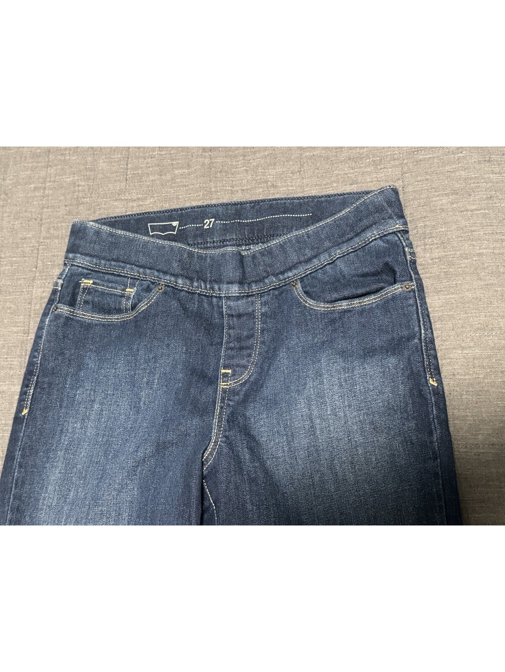 Levis Jenas Womens Pull On Elastic Waist Medium Wash Cropped Size 27 - Picture 2 of 8